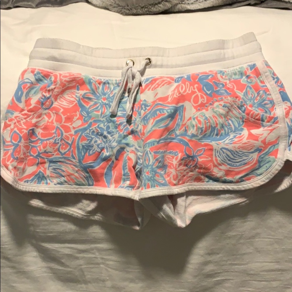Patterned shorts